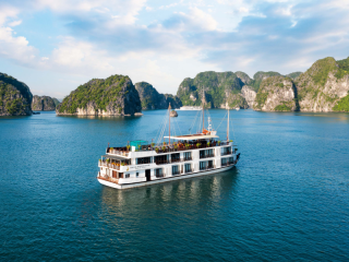 HaLong Phoenix Cruiser