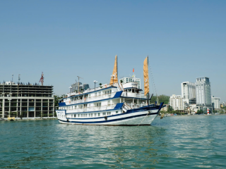 Signature Ha Long Cruise