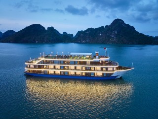 La Casta Regal Cruise