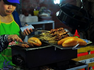 Hanoi Street food walking tour - 3 hours - Private tour - 35% off