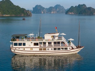 Luxury Flamingo Cruise - 30% off
