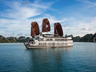 Pelican Cruises - 30% off