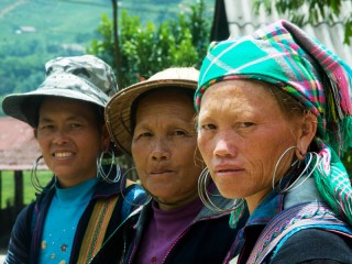 Sapa 2 Days Tour by Limousine bus