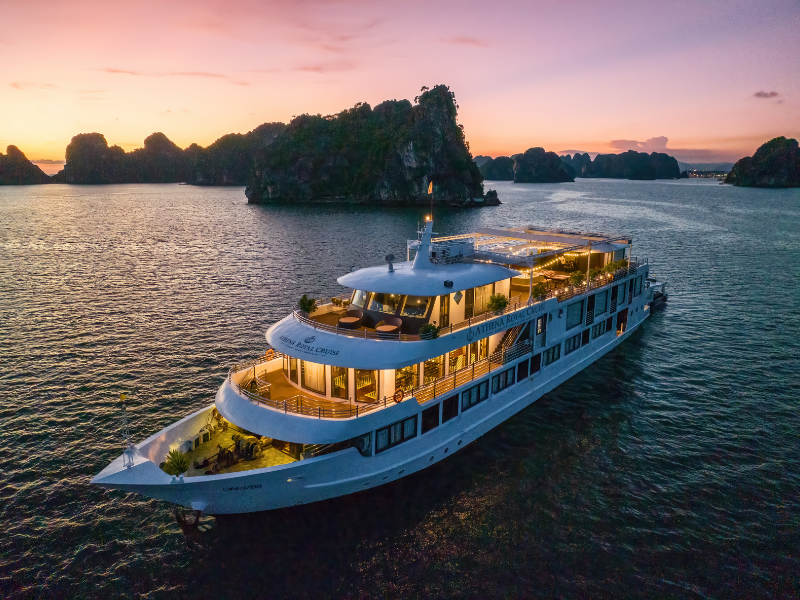 Athena Royal Cruise