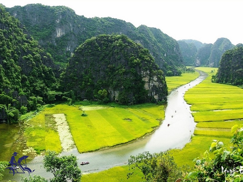 Hoa Lu Ancient Capital -Tam Coc - Bich Dong Pagoda 1 Day Tour - Private tour - 30% off